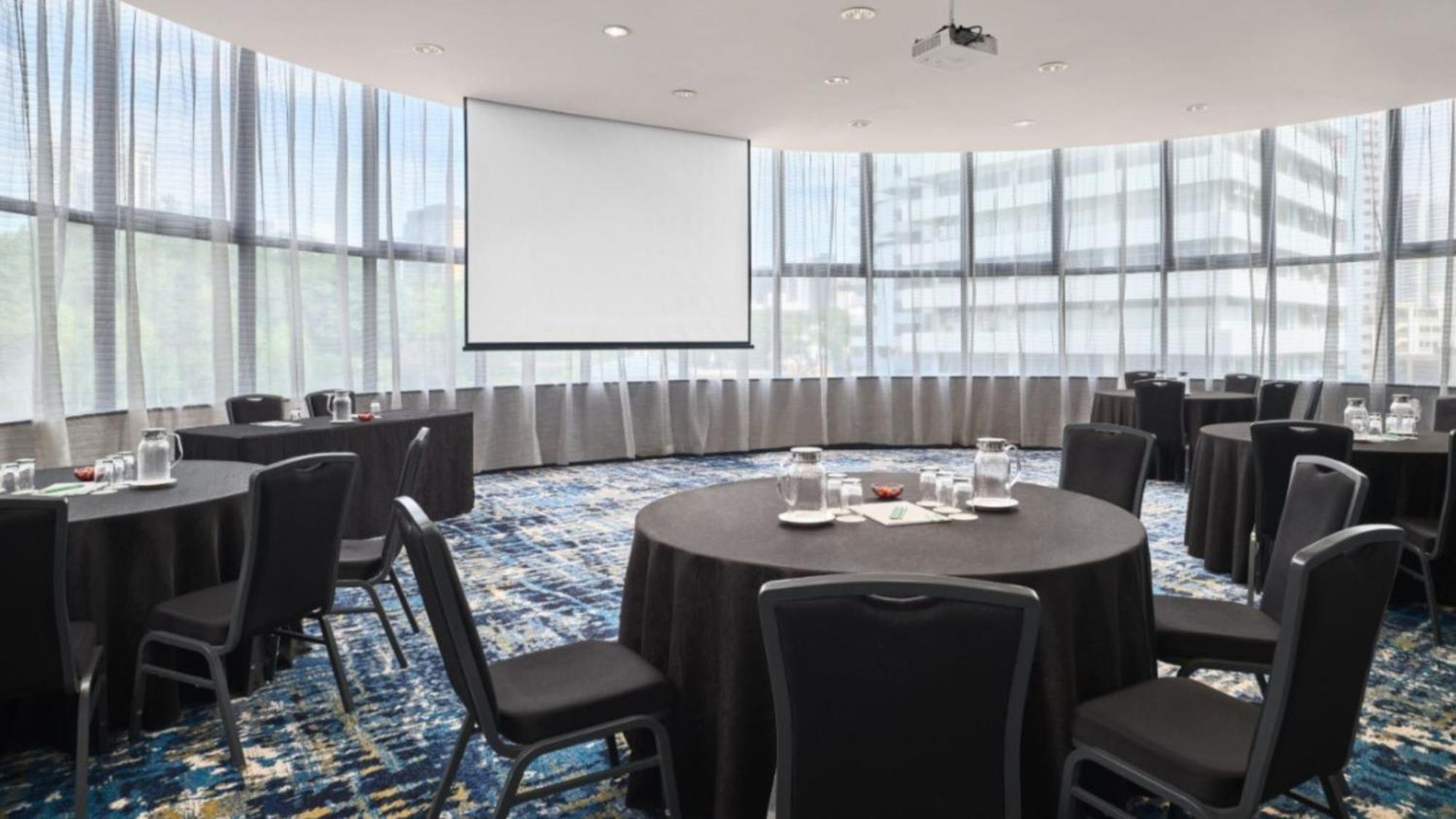 Atrium By Ihg